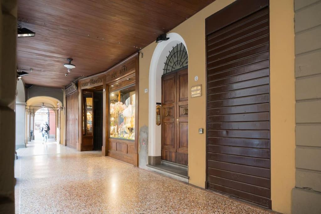 Apartamento Carbonesi Luxury - Centro Storico Bolonia Exterior foto