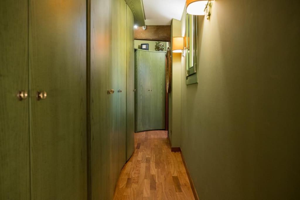 Apartamento Carbonesi Luxury - Centro Storico Bolonia Exterior foto