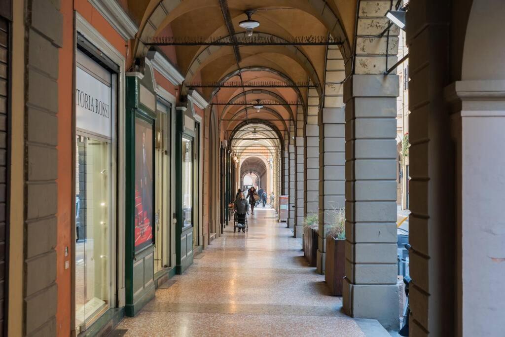 Apartamento Carbonesi Luxury - Centro Storico Bolonia Exterior foto