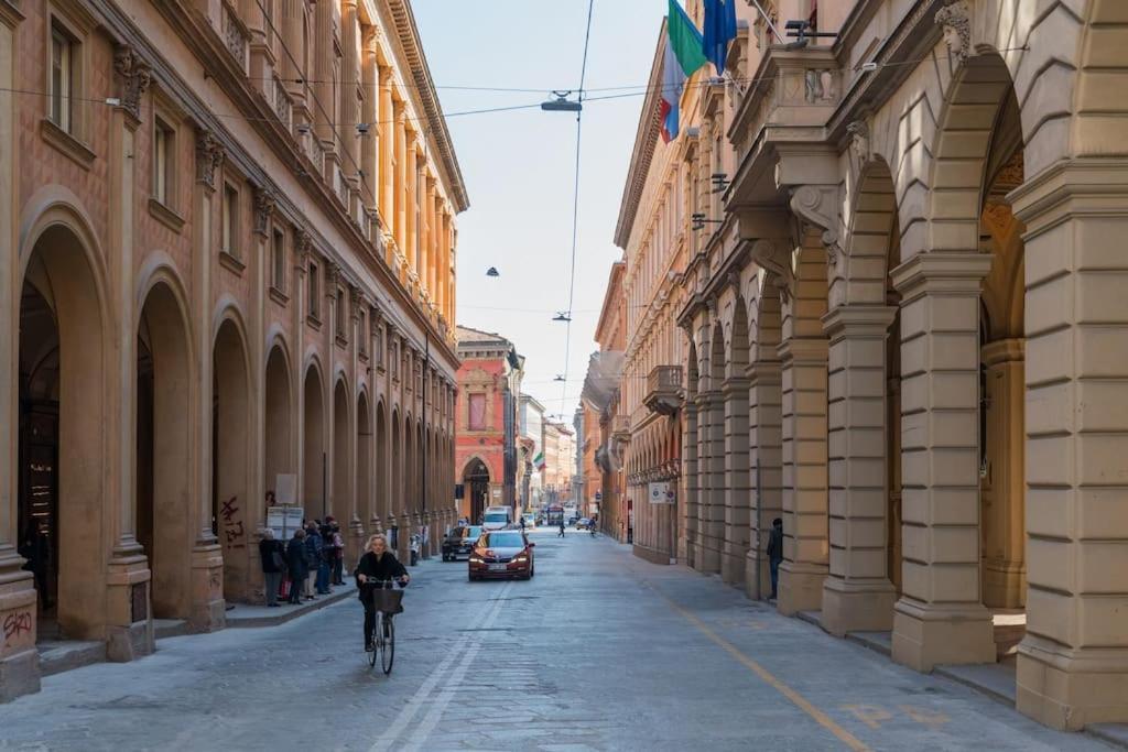Apartamento Carbonesi Luxury - Centro Storico Bolonia Exterior foto
