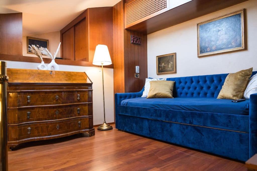 Apartamento Carbonesi Luxury - Centro Storico Bolonia Exterior foto